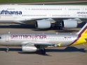 Lufthansa Airbus A 380 zu Besuch Flughafen Koeln Bonn P027
